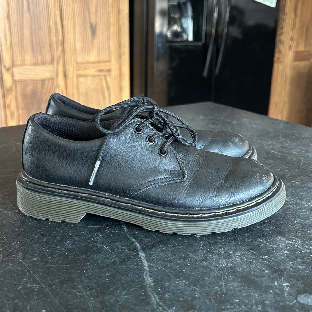 Dr. Martens 1461 J Black Leather Shoes‎ Oxfords youth kids Unisex Size 2
